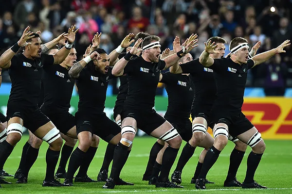El Espectacular Haka de los All Blacks en su Primer Enfrentamiento Oficial contra Los Teros