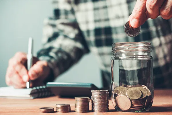 Cómo Gestionar Tu Dinero de Forma Inteligente con un Salario Mínimo