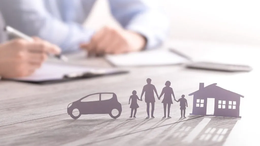 BIND Broker Seguros y MAPFRE Firman Acuerdo para Ofrecer Seguros de Comercio 100% Online