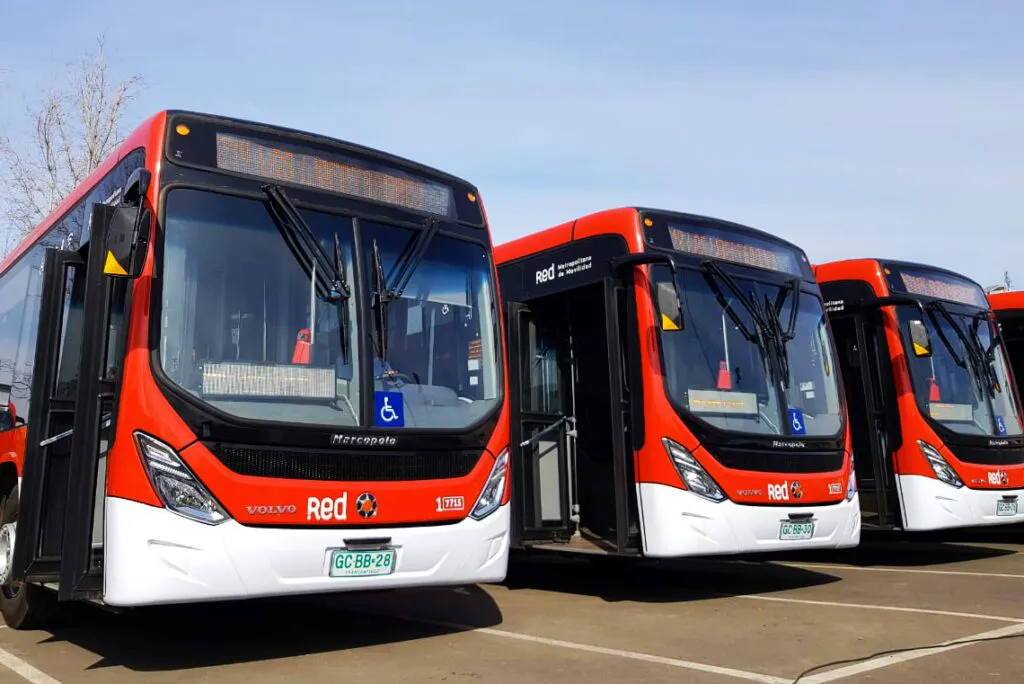 Buses RED Refuerzan Servicios para Fiestas Patrias