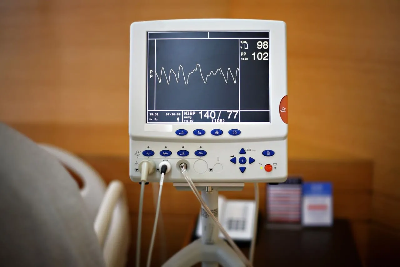 IA Revoluciona la Predicción de Ataques Cardíacos en el Reino Unido