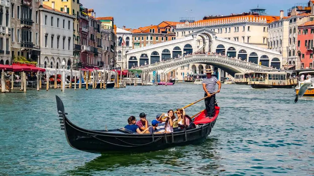 Venecia Introducirá una Tasa para los Turistas: ¿Cuánto Costará Visitarla?