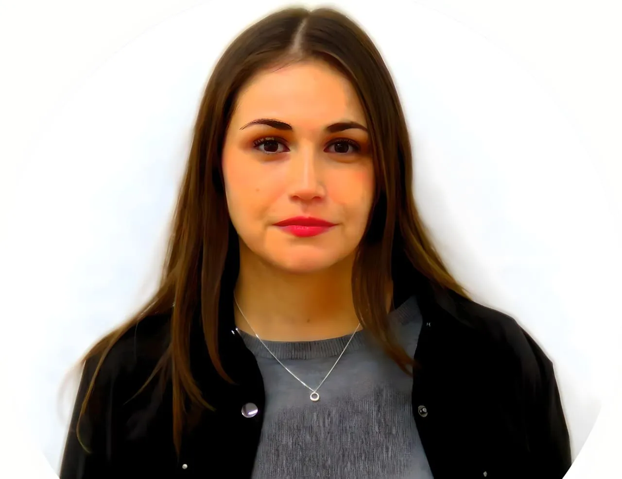 Glaciar en Chile afectado por el cambio climático, fuente vital de agua dulce.