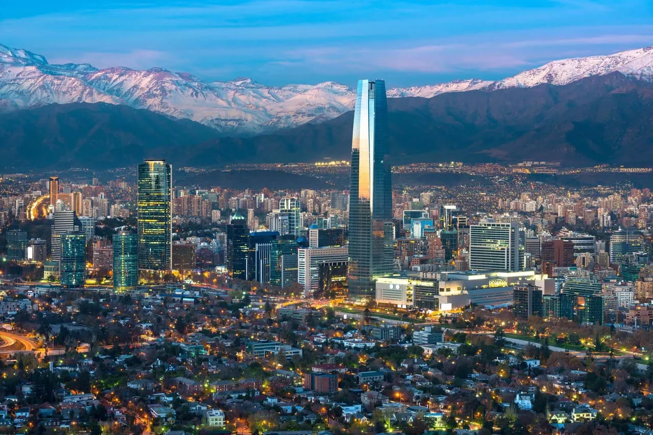 ¿Lluvia o sol para Santiago? Así será el clima del fin de semana
